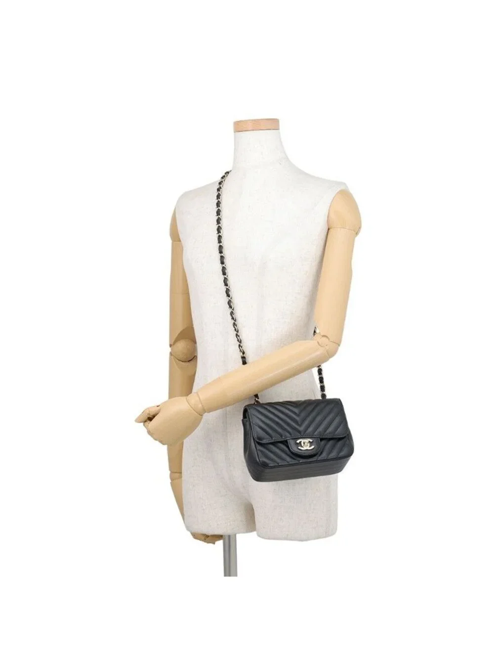 Chanel Chain Shoulder Bag Chevron CC Logo Mini Lambskin V-stitch Black